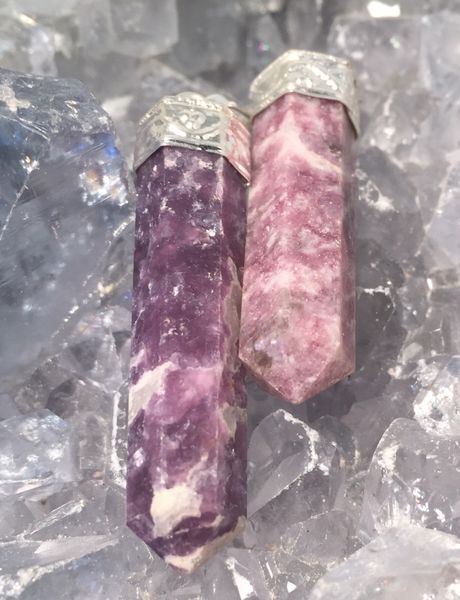 Hovedbilde Lepidolitt Stav Anheng