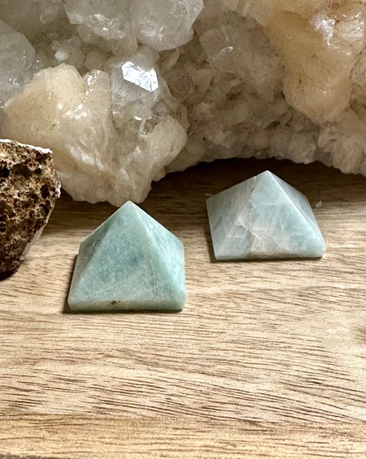 Hovedbilde Amasonitt Pyramide 3,5x3,5 cm